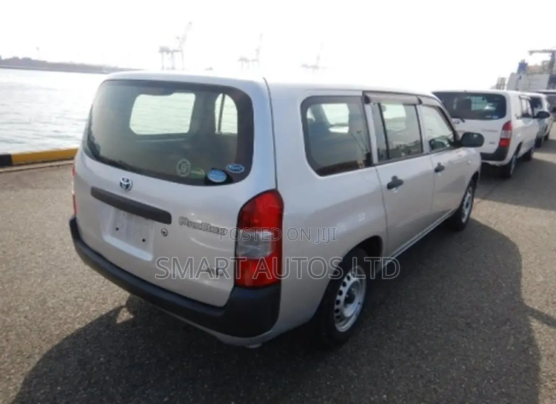 Toyota Probox 1.5 Hybrid DX 2020 Silver