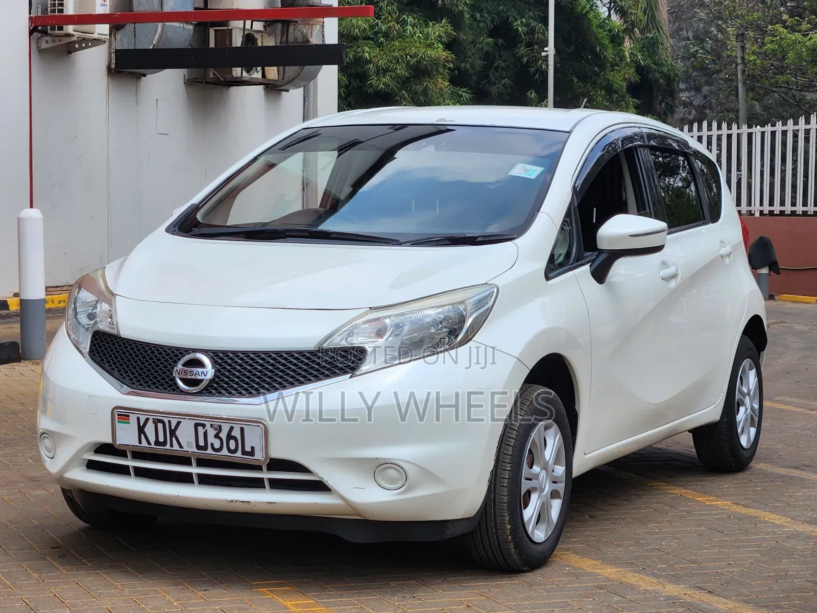 Nissan Note 2015 White