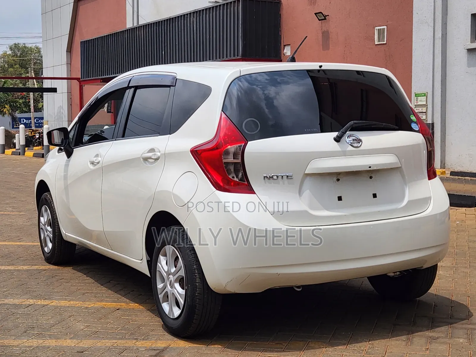 Nissan Note 2015 White