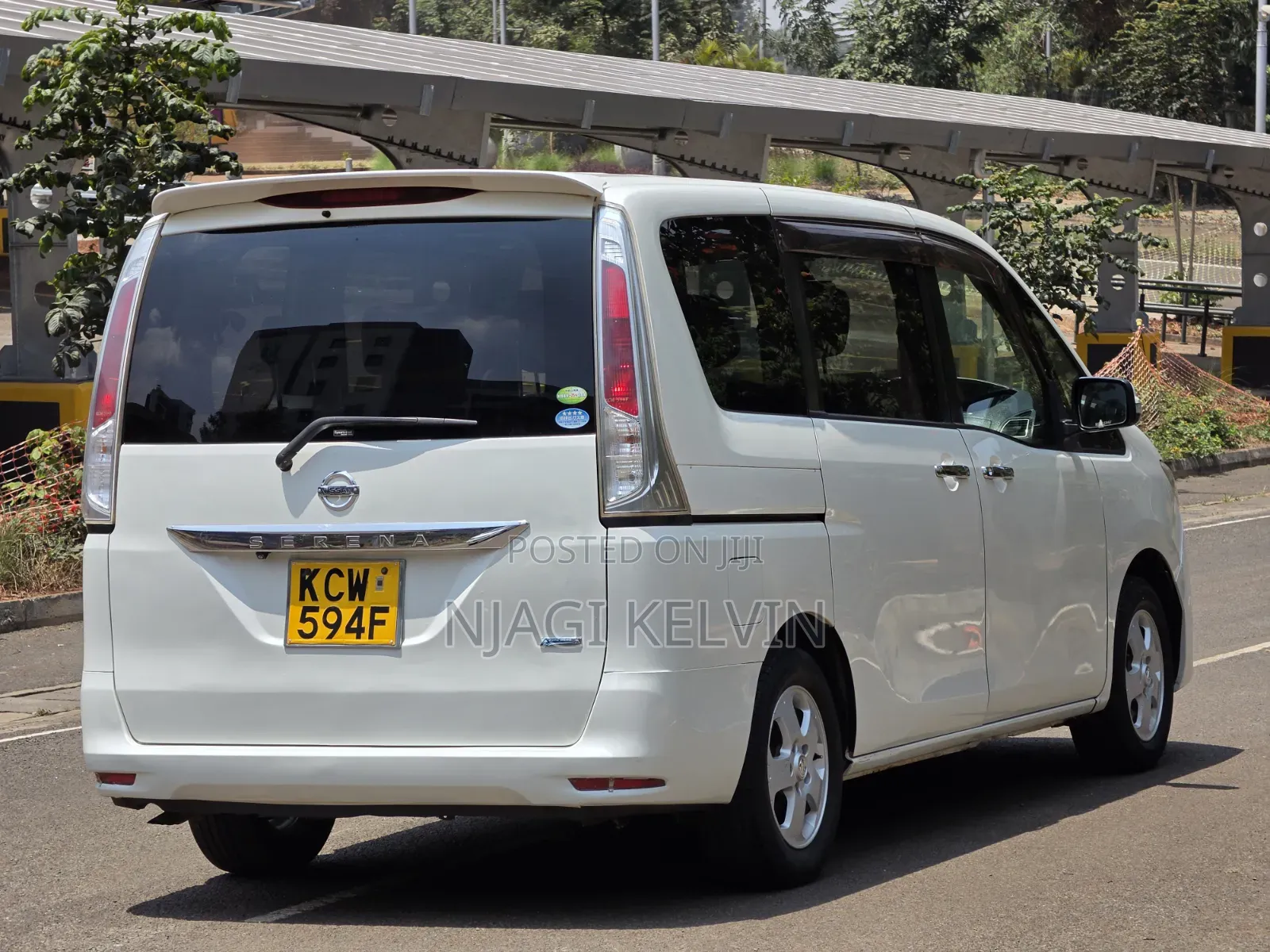 Nissan Serena 2012 White