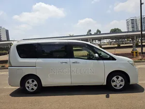 Nissan Serena 2012 White