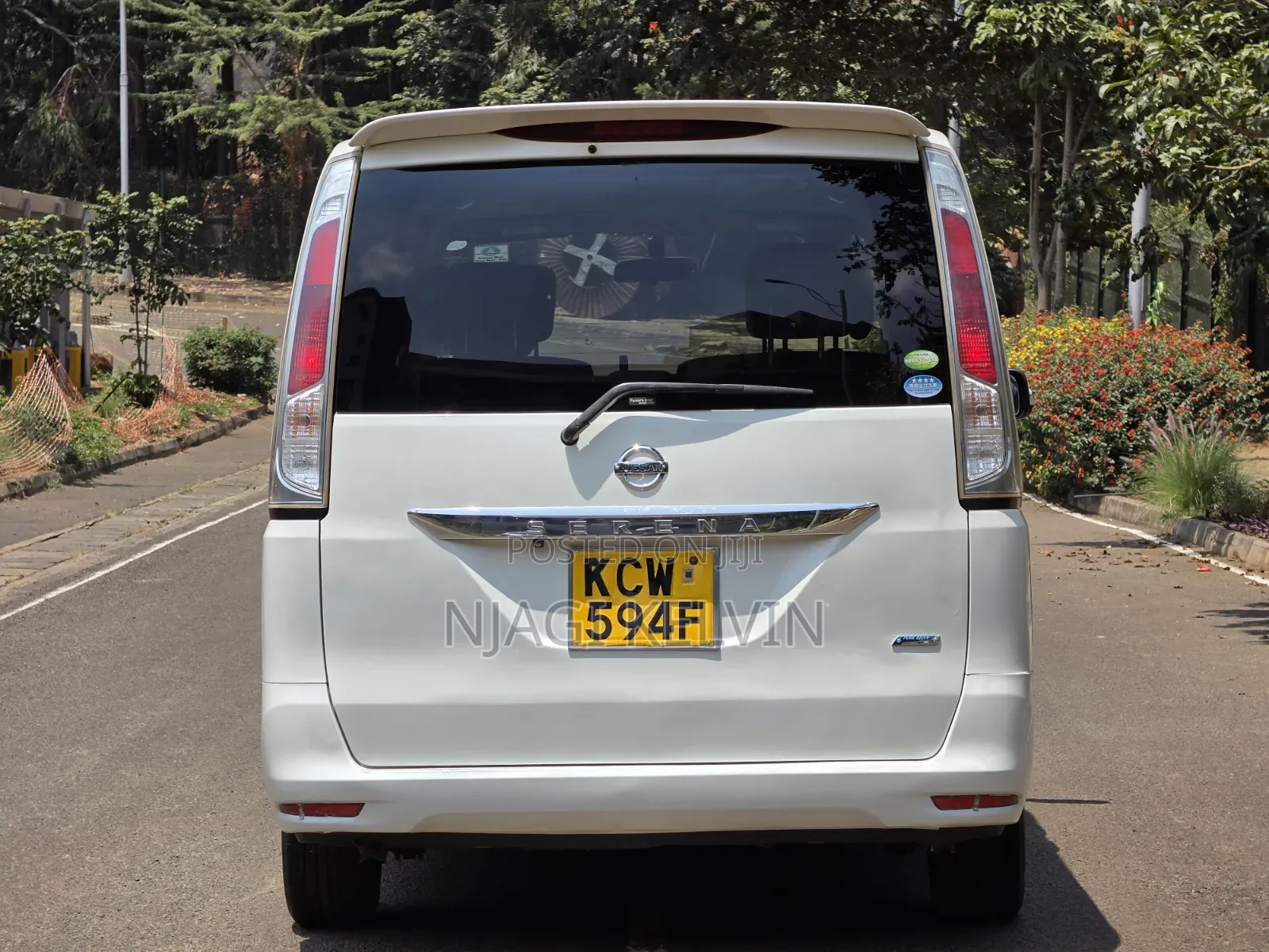 Nissan Serena 2012 White