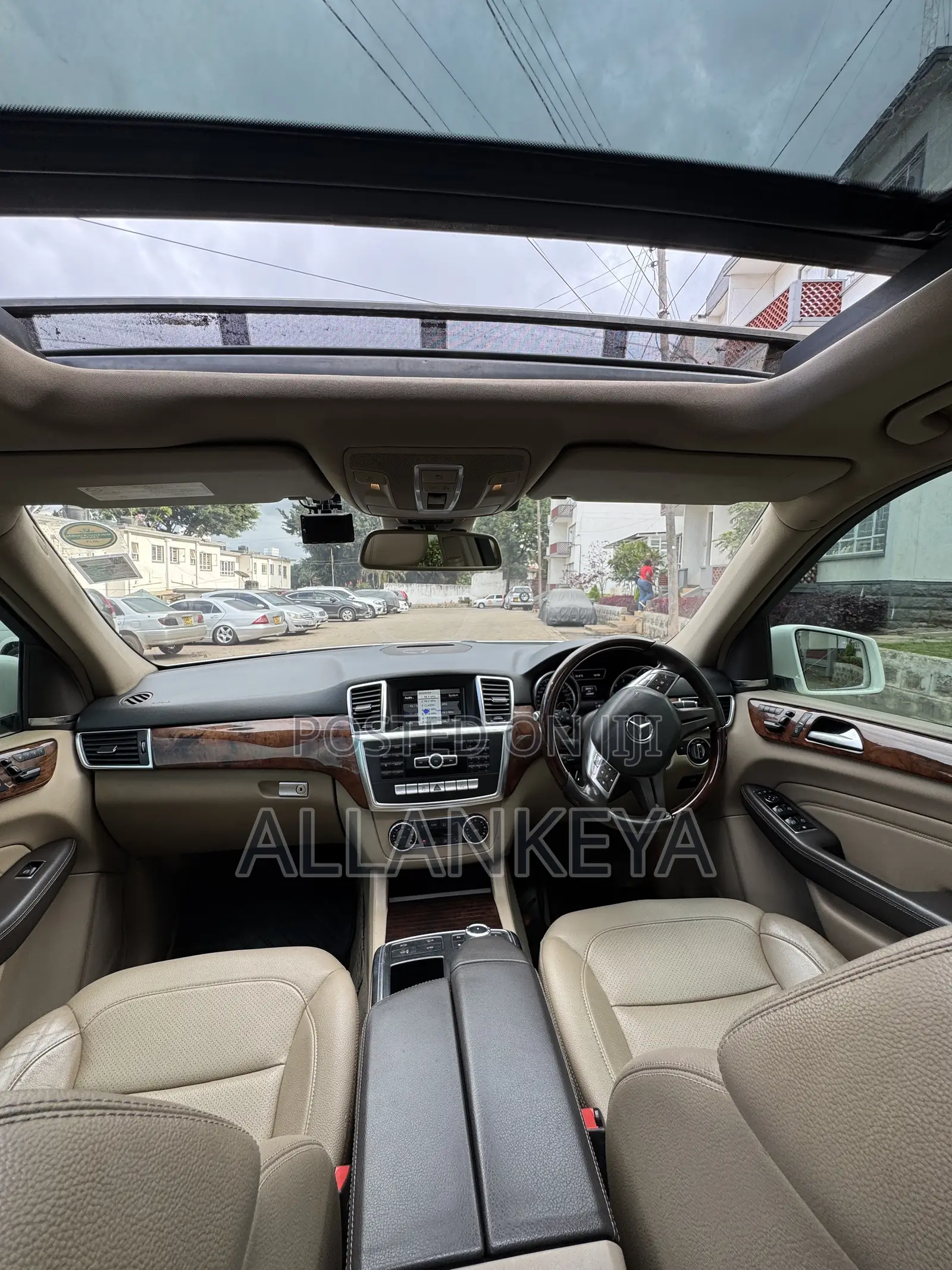 Mercedes-Benz M Class 2013 White