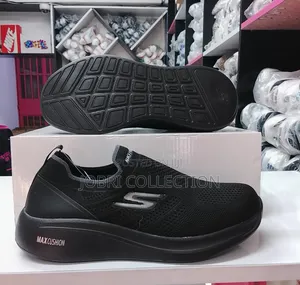 Sketchers Orthopedic Black Sneakers
