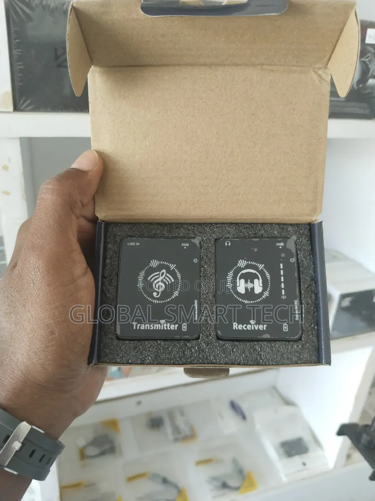 In-Ear Monitors 2.4Ghz Wireless System Transmitter and Receiver