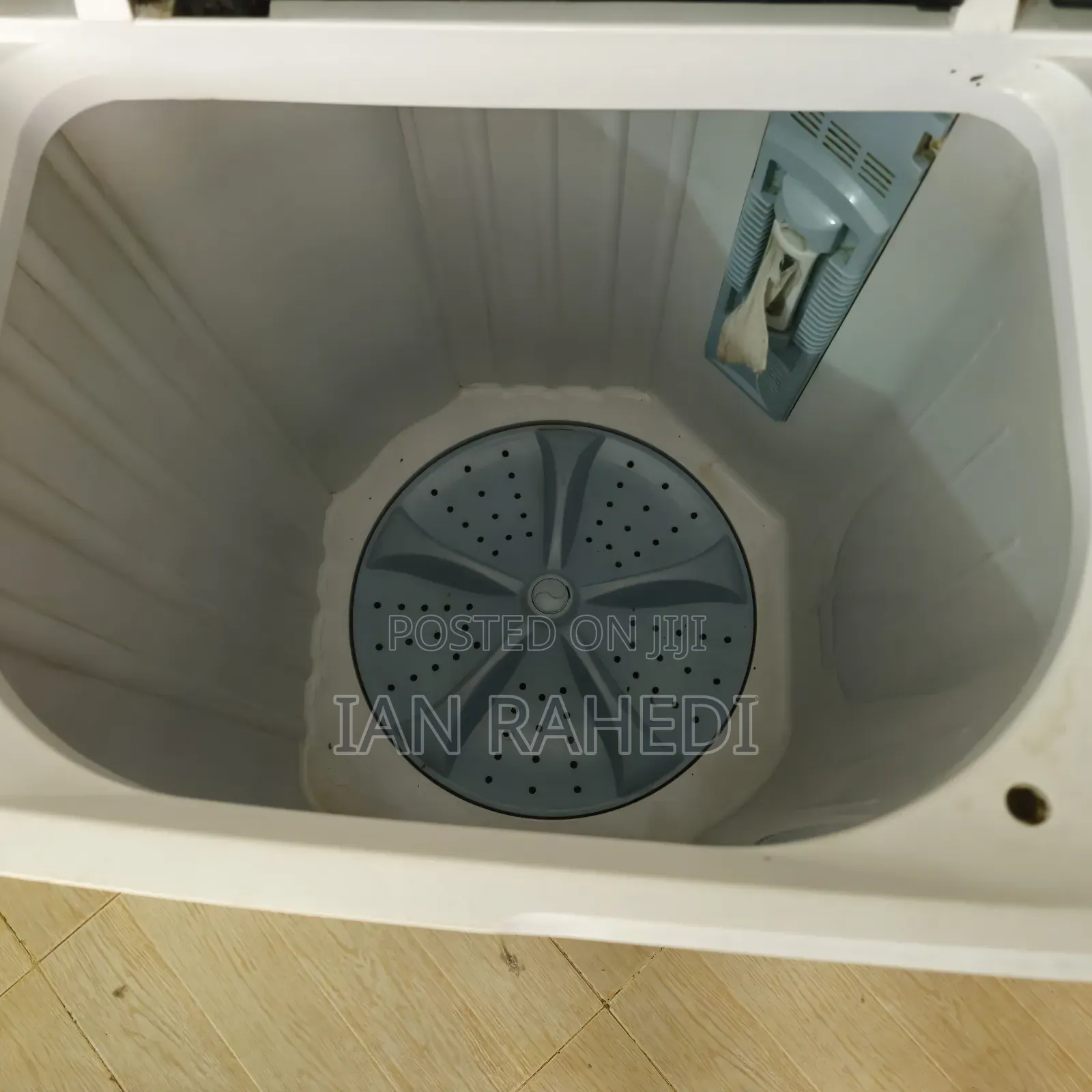 BRUHM 7kg Washing Machine