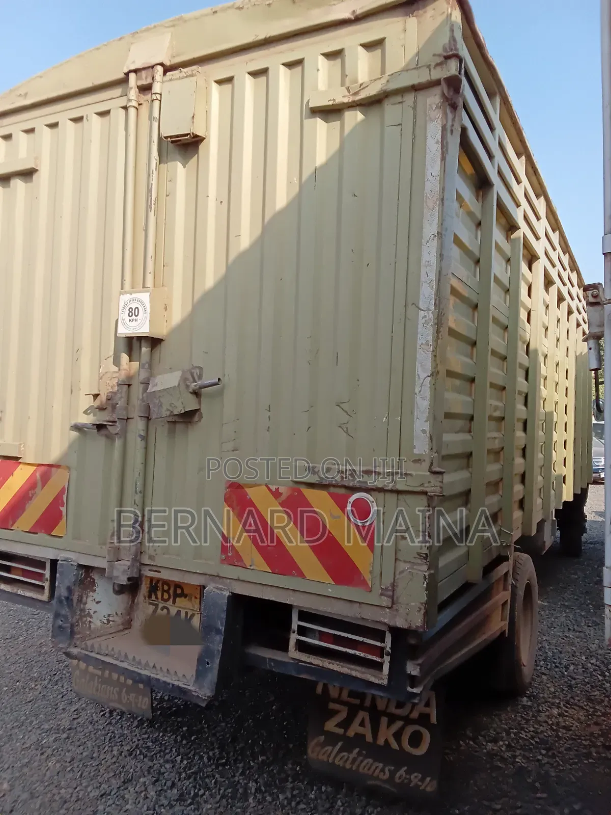Mitsubishi Canter Fh215j