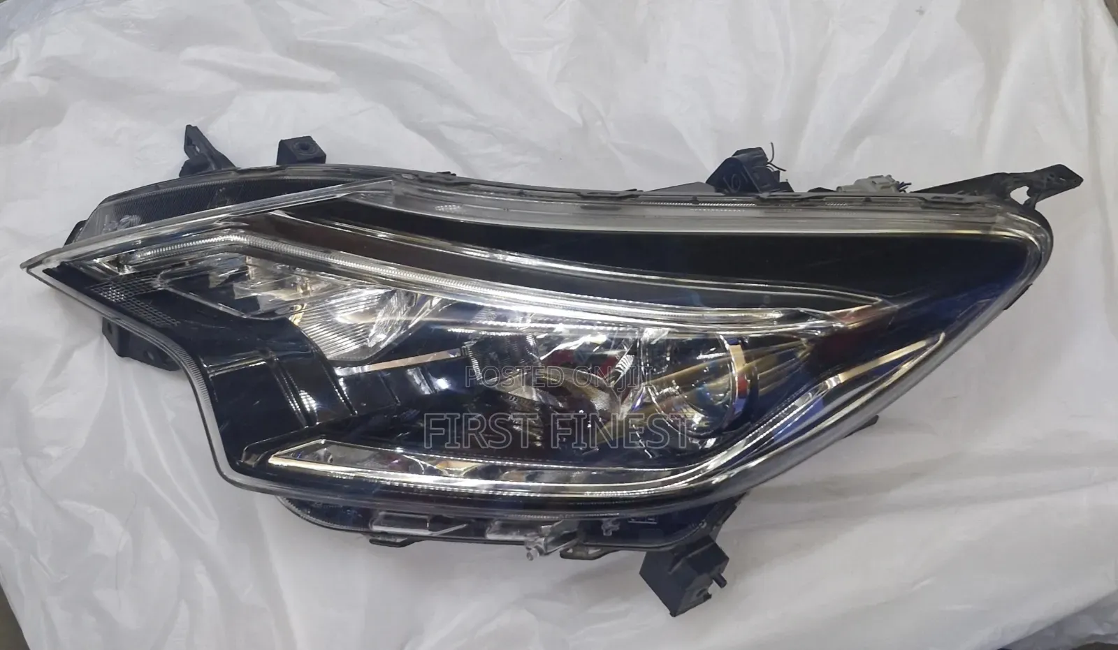 Nissan Note E-Power Part No.D (Left Hand Side)