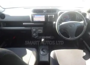 Toyota Probox 1.5 Hybrid DX 2020