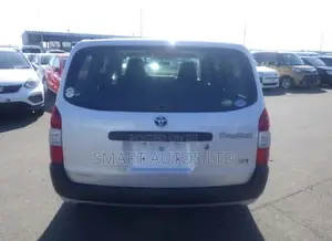 Toyota Probox 1.5 Hybrid DX 2020