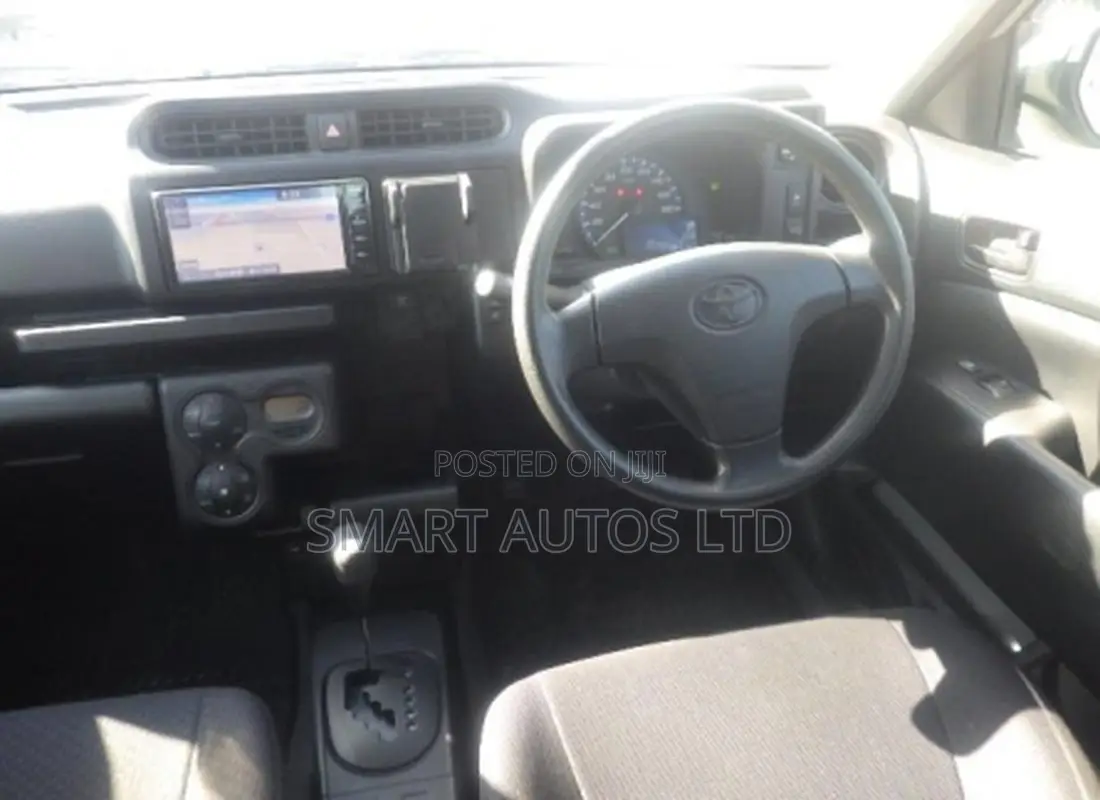 Toyota Probox 1.5 Hybrid DX 2020