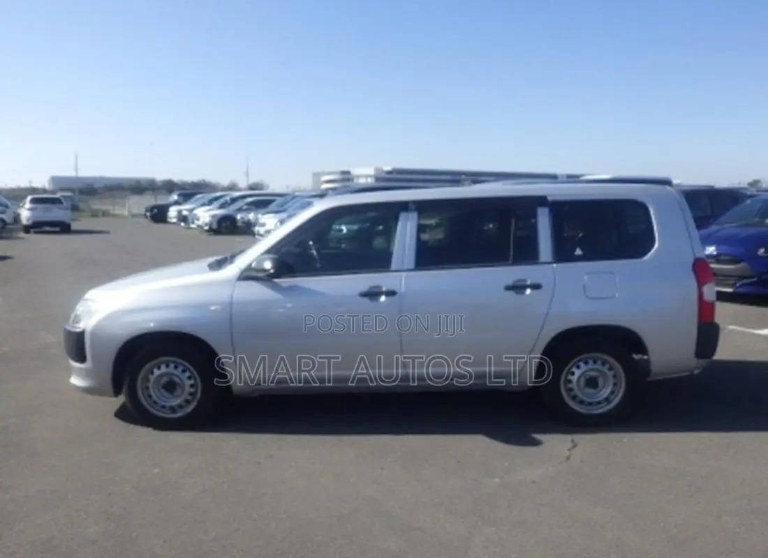 Toyota Probox 1.5 Hybrid DX 2020