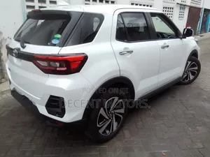 Toyota Raize 2020 White
