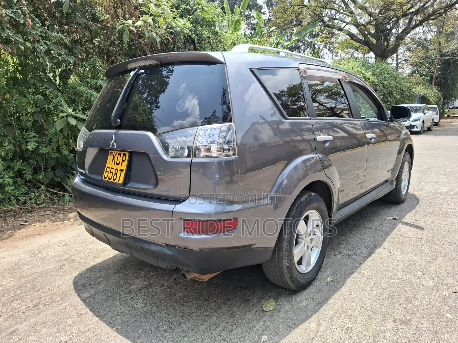 Mitsubishi Outlander 2011 Gray
