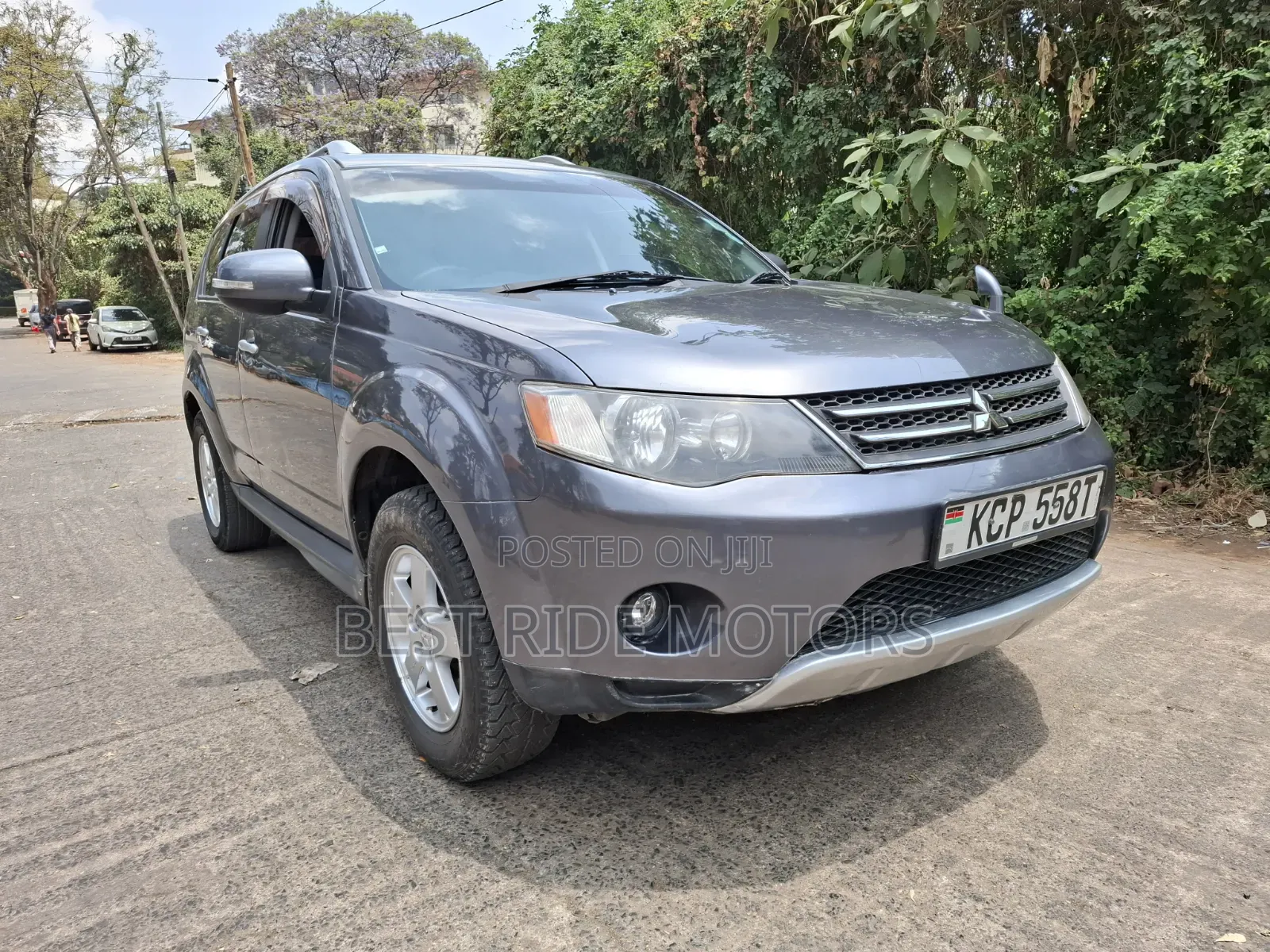 Mitsubishi Outlander 2011 Gray