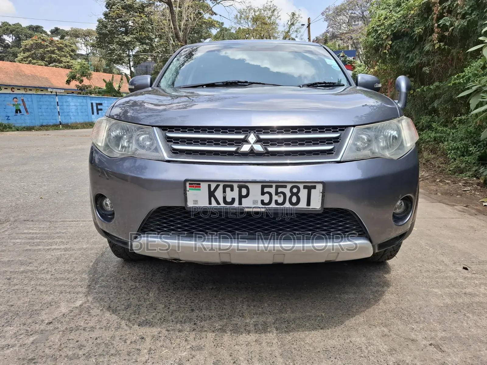 Mitsubishi Outlander 2011 Gray