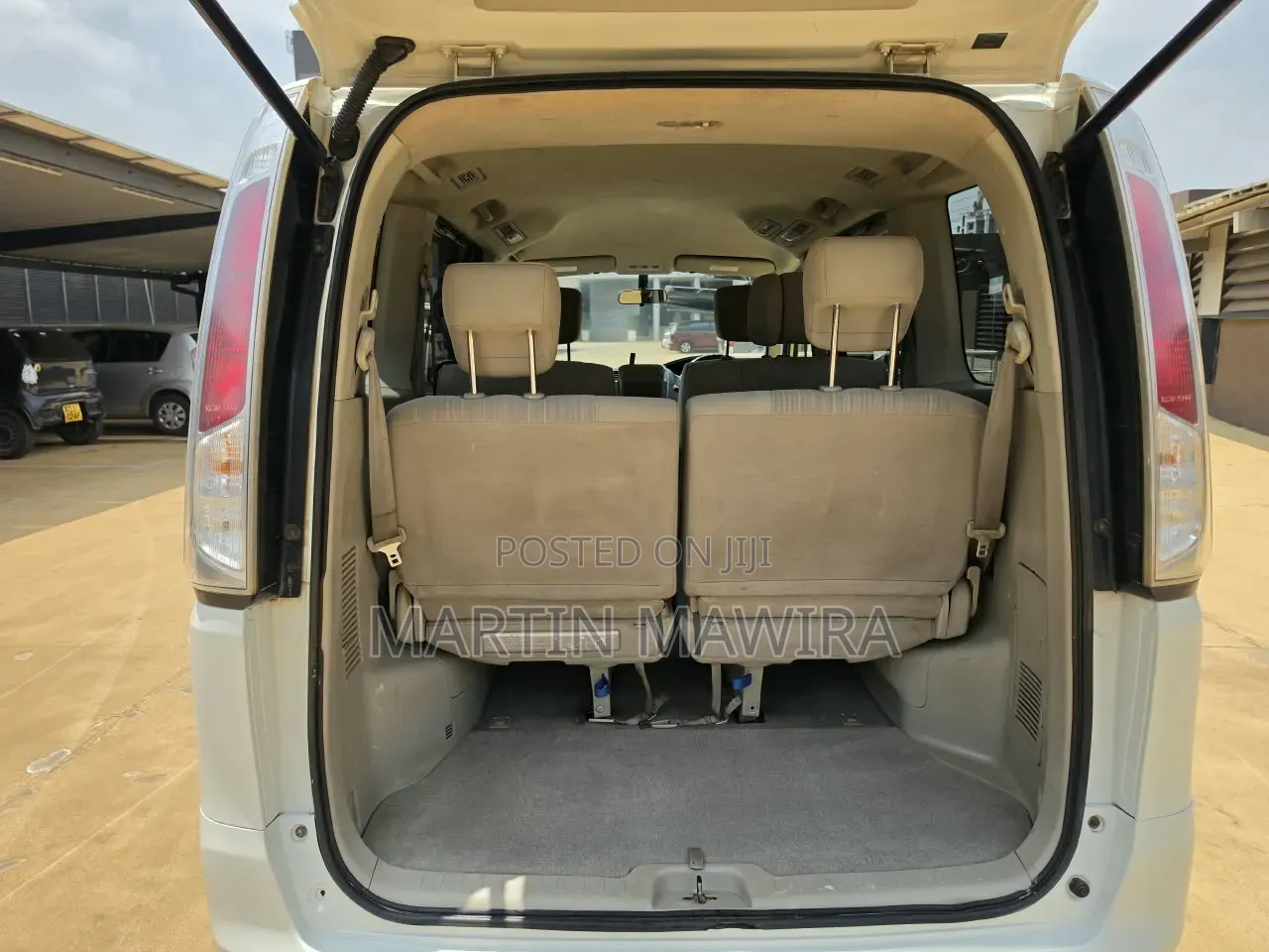 Nissan Serena 2012 White
