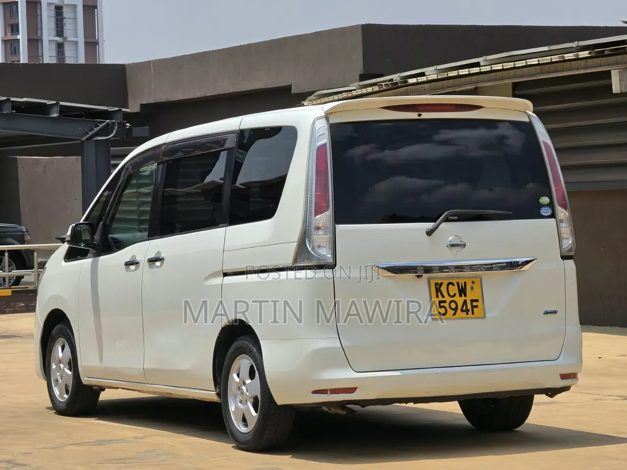 Nissan Serena 2012 White