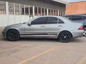 Mercedes-Benz C200 2000 Silver