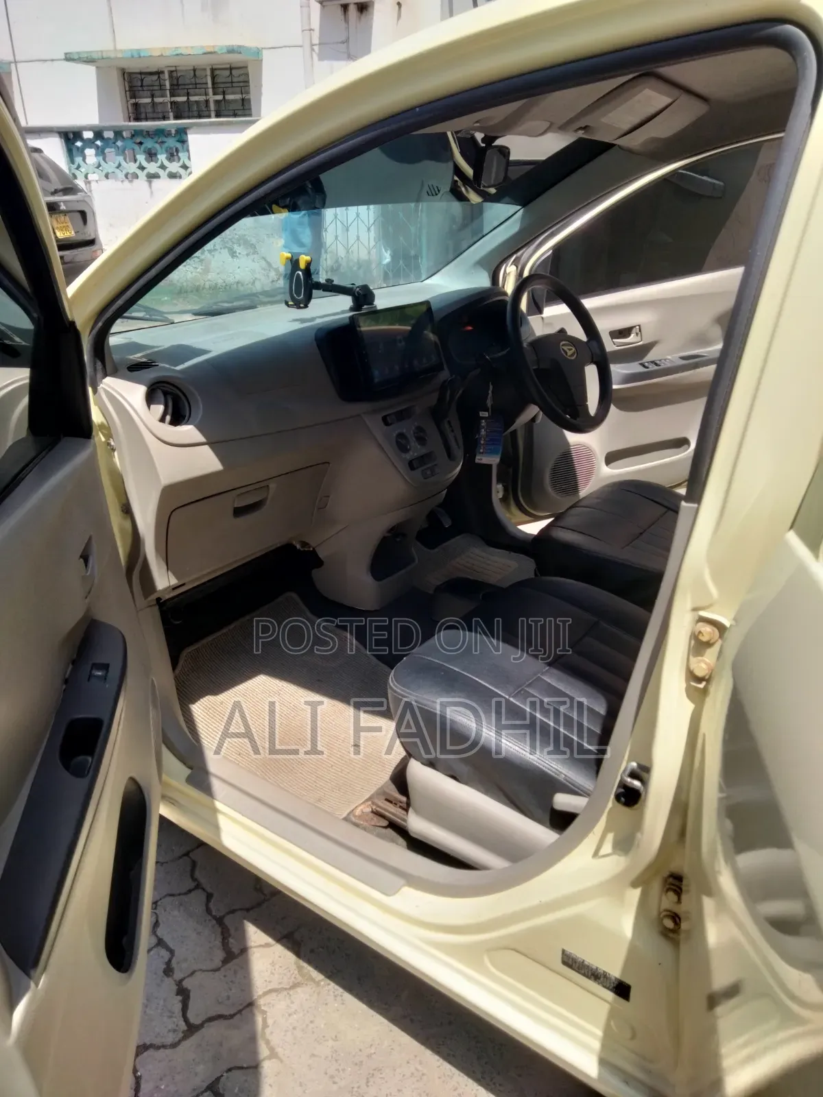 Daihatsu Mira 2014 Beige