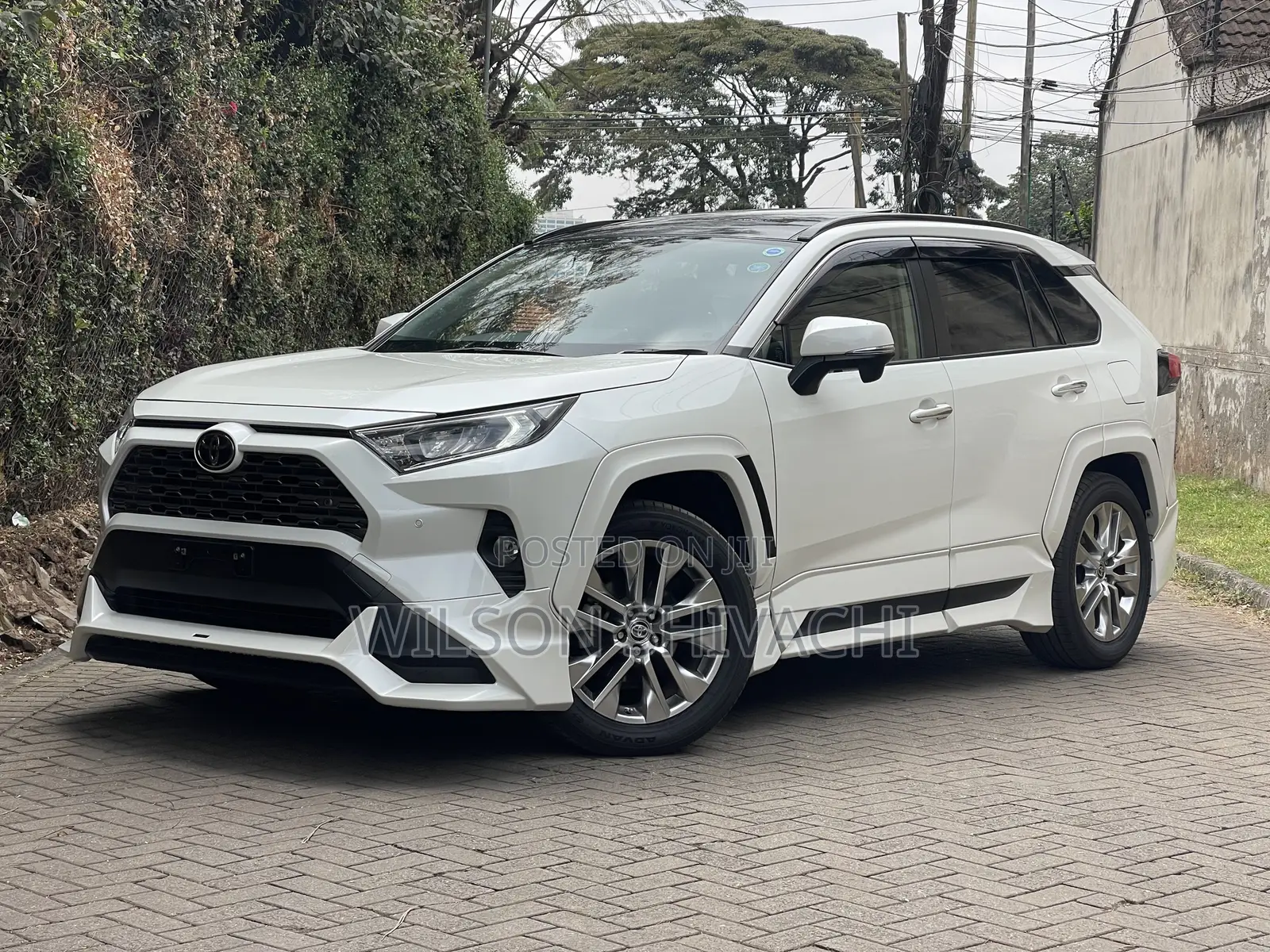 Toyota RAV4 2020 White