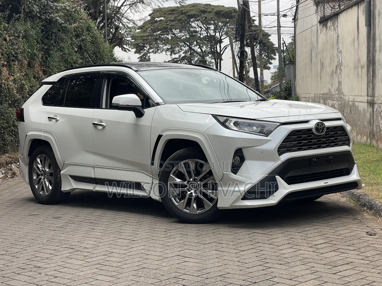 Toyota RAV4 2020 White