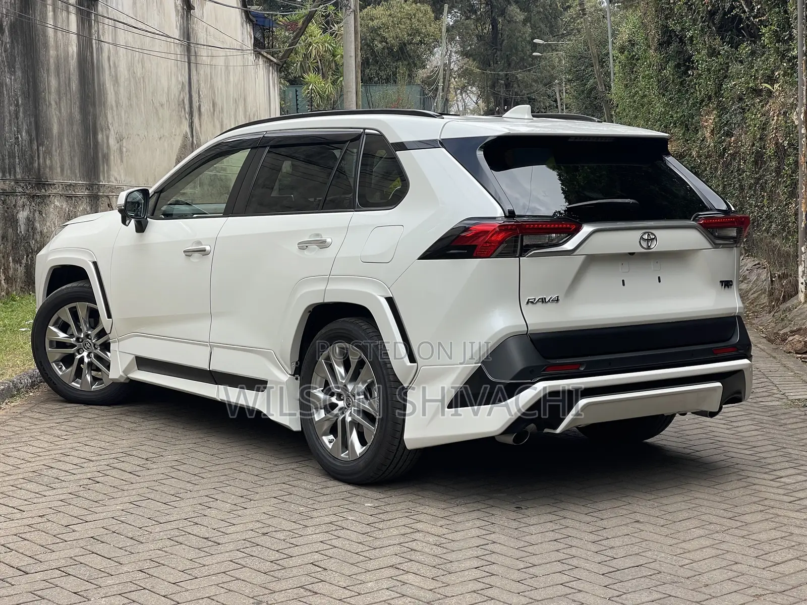 Toyota RAV4 2020 White