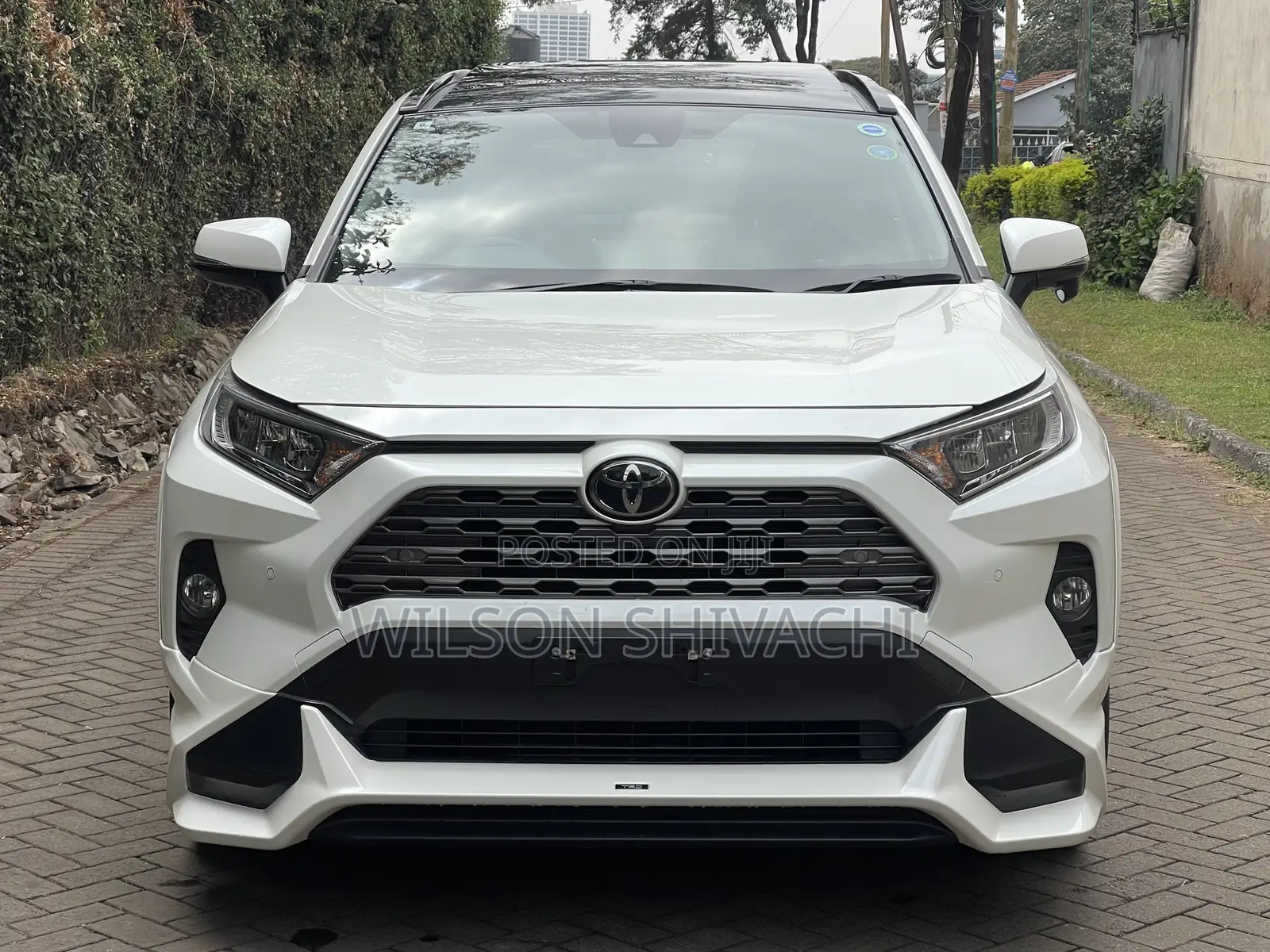 Toyota RAV4 2020 White