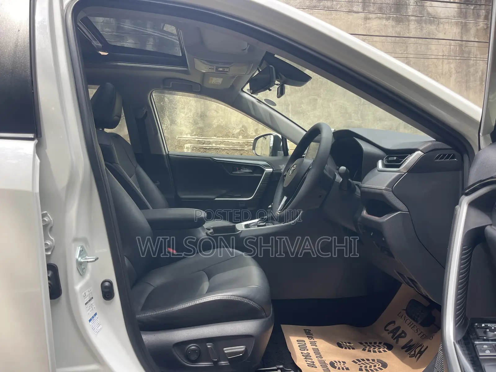Toyota RAV4 2020 White