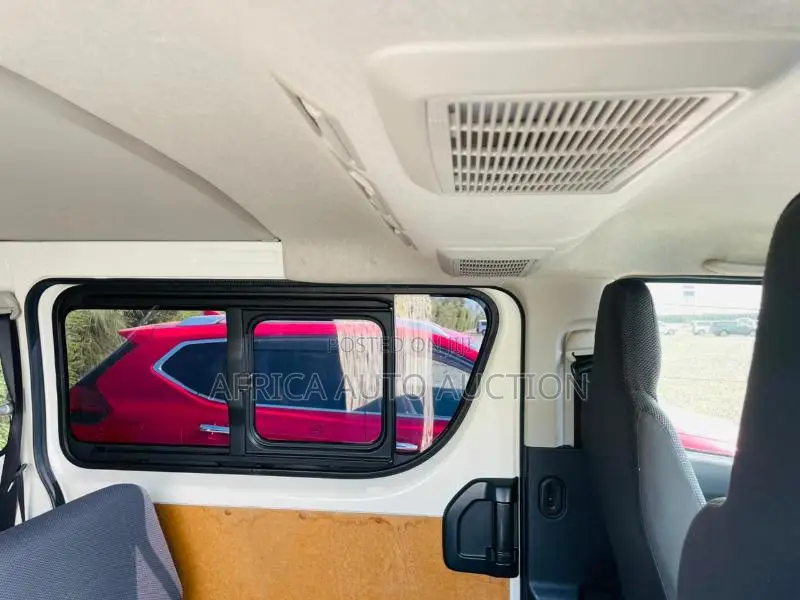 Toyota HiAce 2020