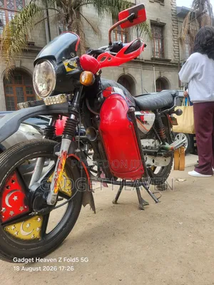 Bajaj Boxer 2024 Red