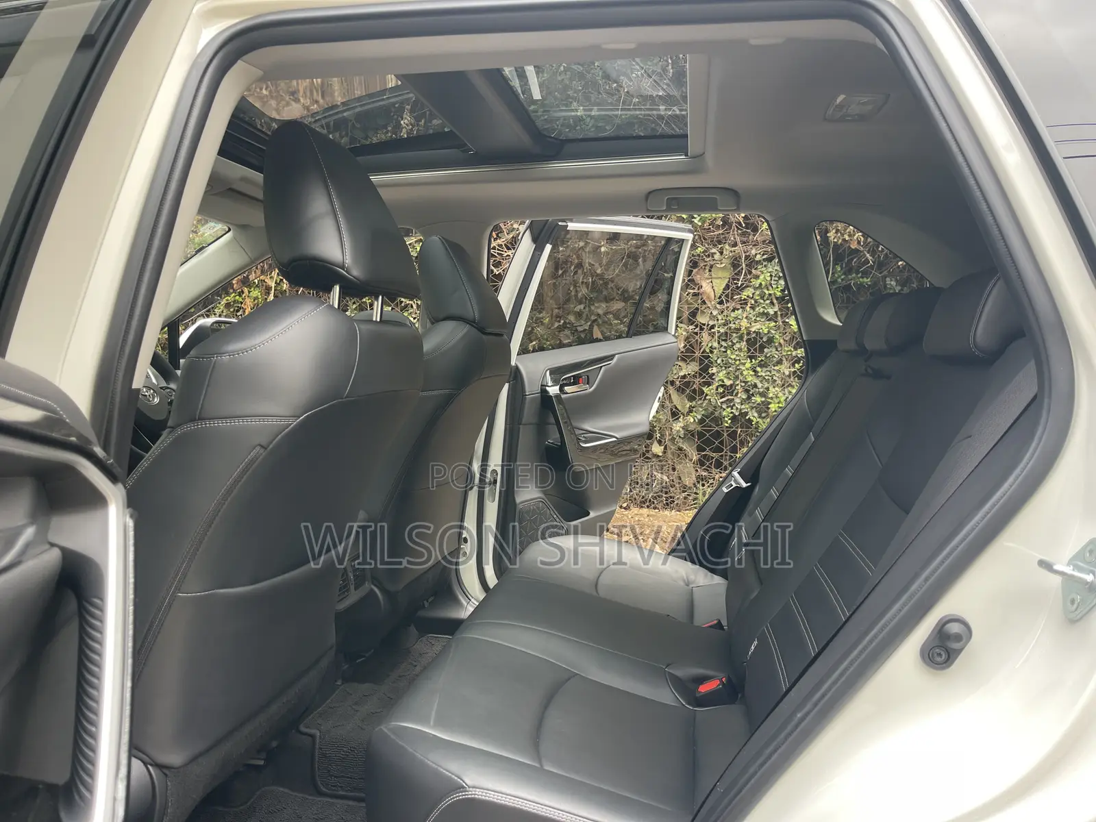 Toyota RAV4 2020 White