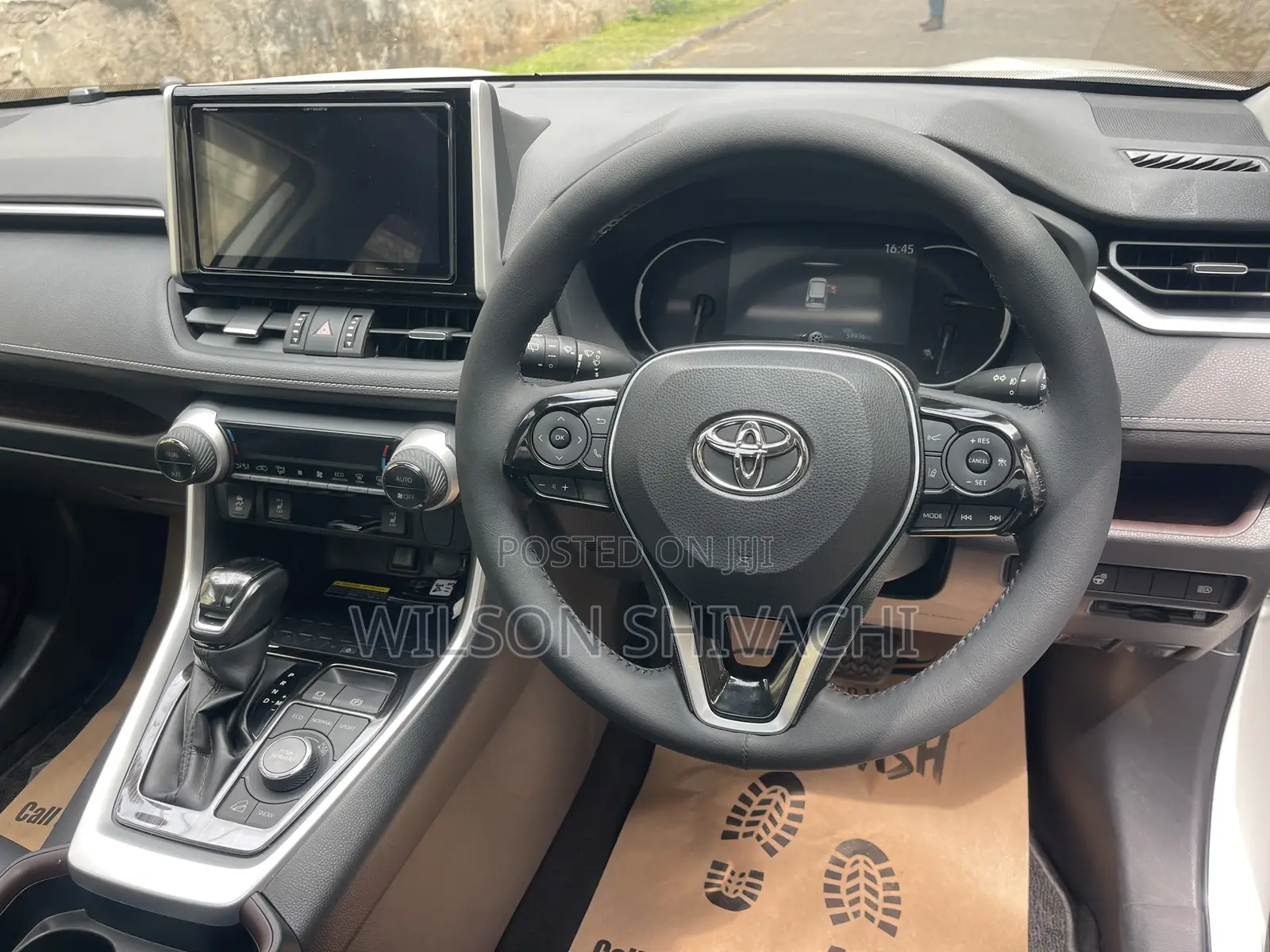Toyota RAV4 2020 White