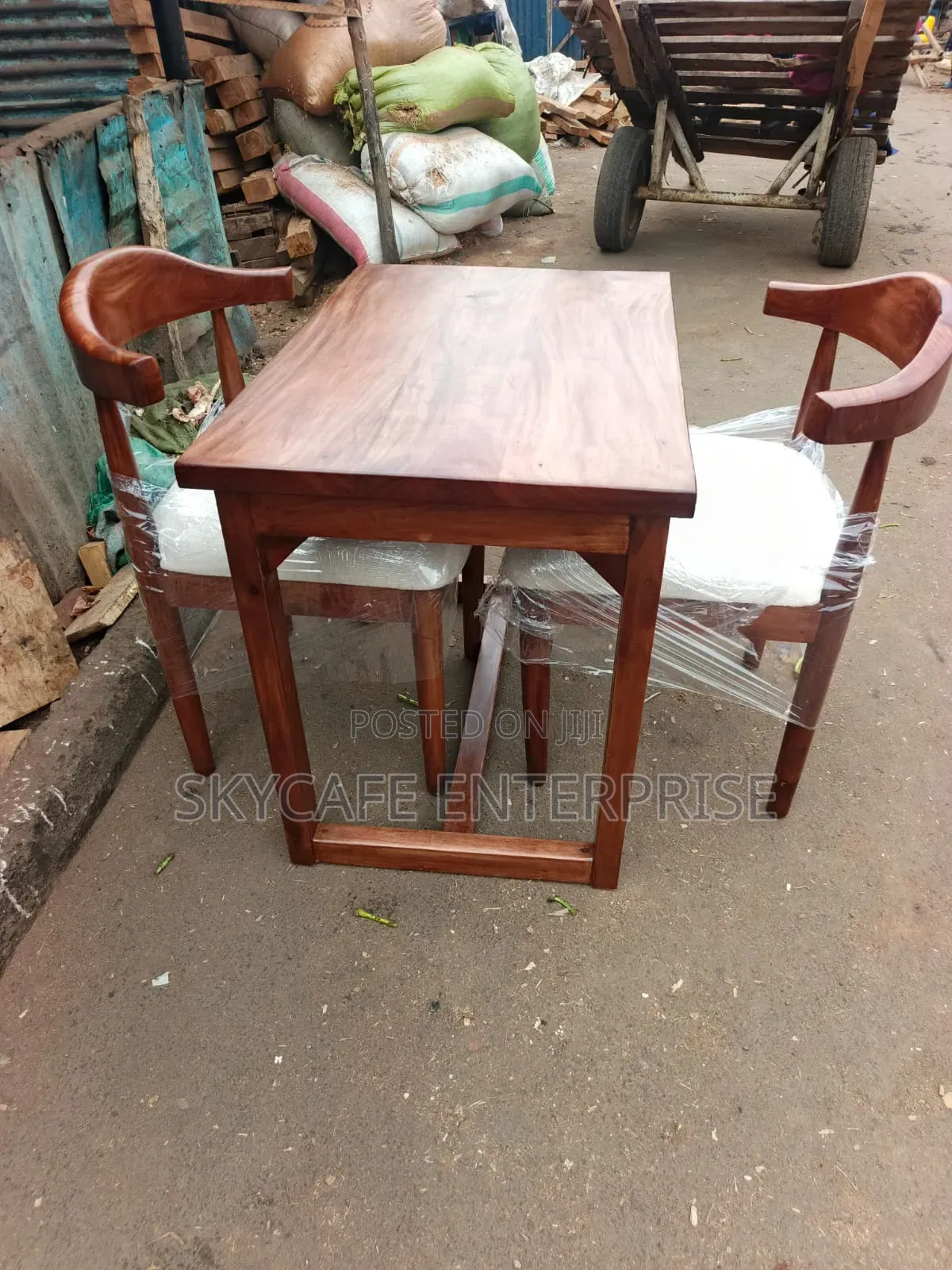 Mahogany Wooden 2seater