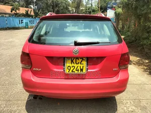 Volkswagen Golf 2013 Red