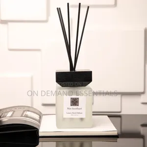 Luxury Reed Diffuser (R-23)
 Capacity: 500ml