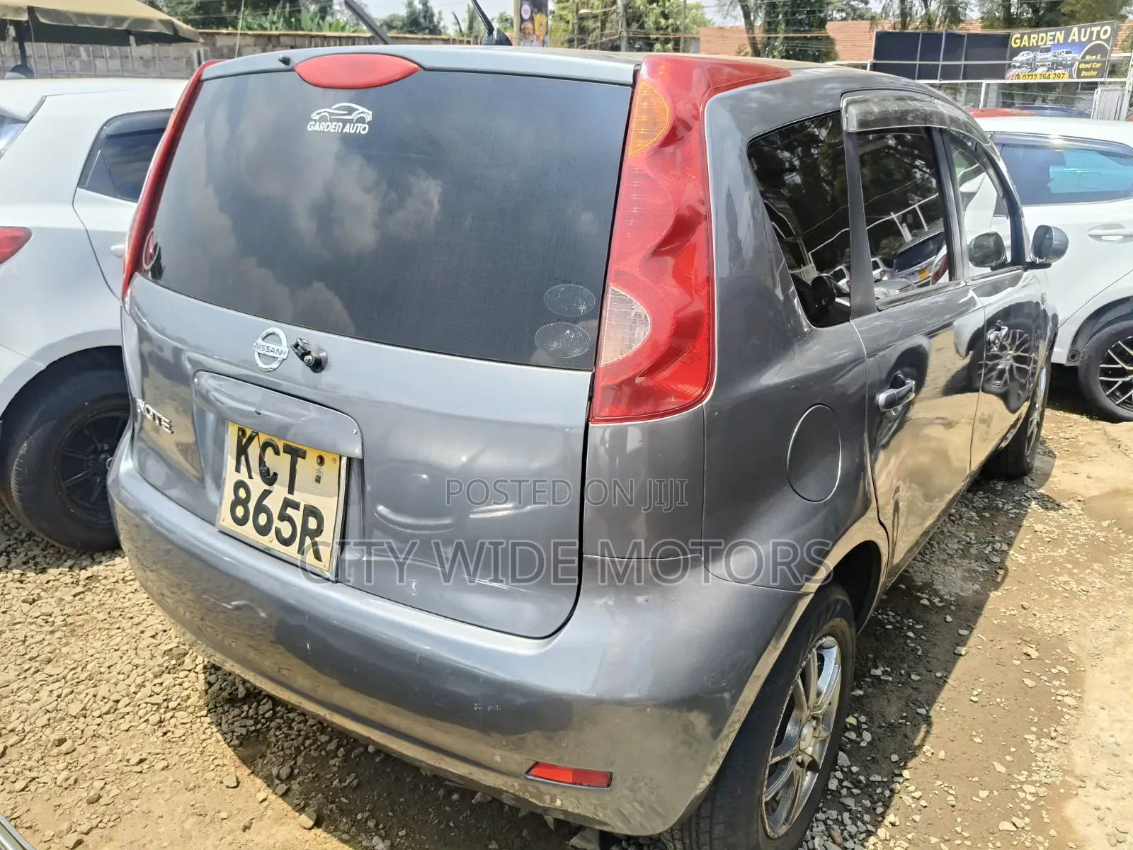 Nissan Note 2011 Gray