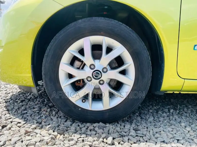 Nissan Note 1.2 Hybrid 2020 Green