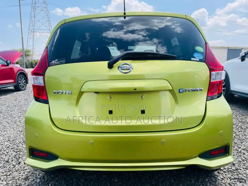 Nissan Note 1.2 Hybrid 2020 Green