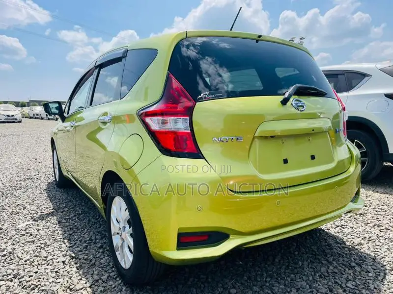 Nissan Note 1.2 Hybrid 2020 Green