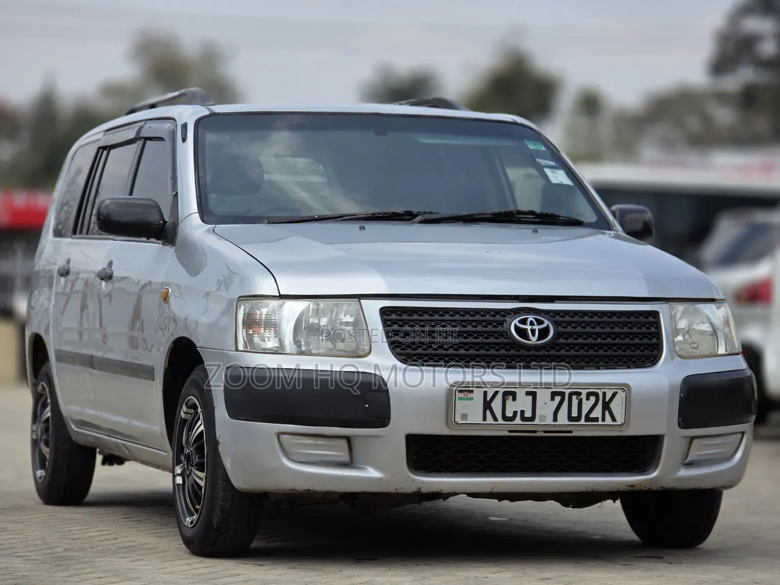 Toyota Succeed 2010 Silver