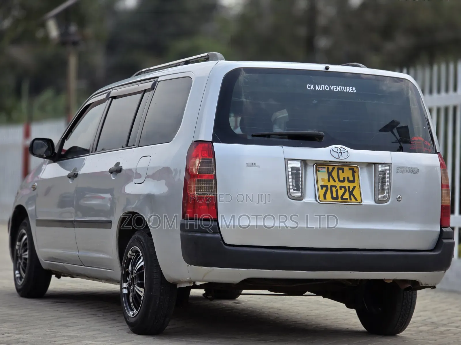 Toyota Succeed 2010 Silver
