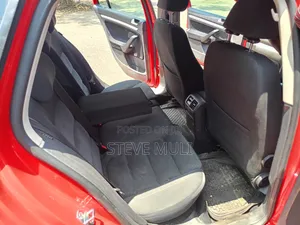 Volkswagen Golf 2013 Red