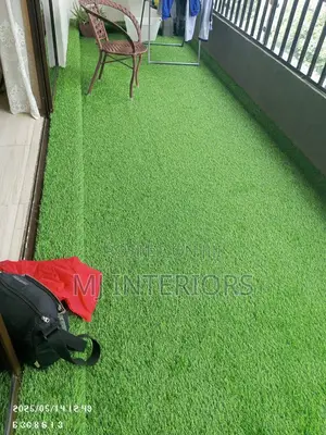 Artificial Grass Carpet for Stylish Patio and Terrace Makeovers