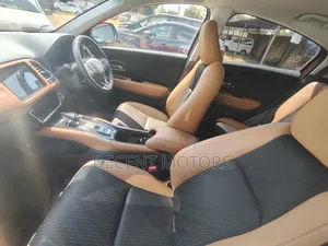 Honda Vezel 2019 Red