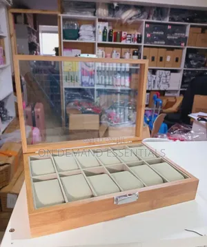 12 Slots Wooden Watch Organizer