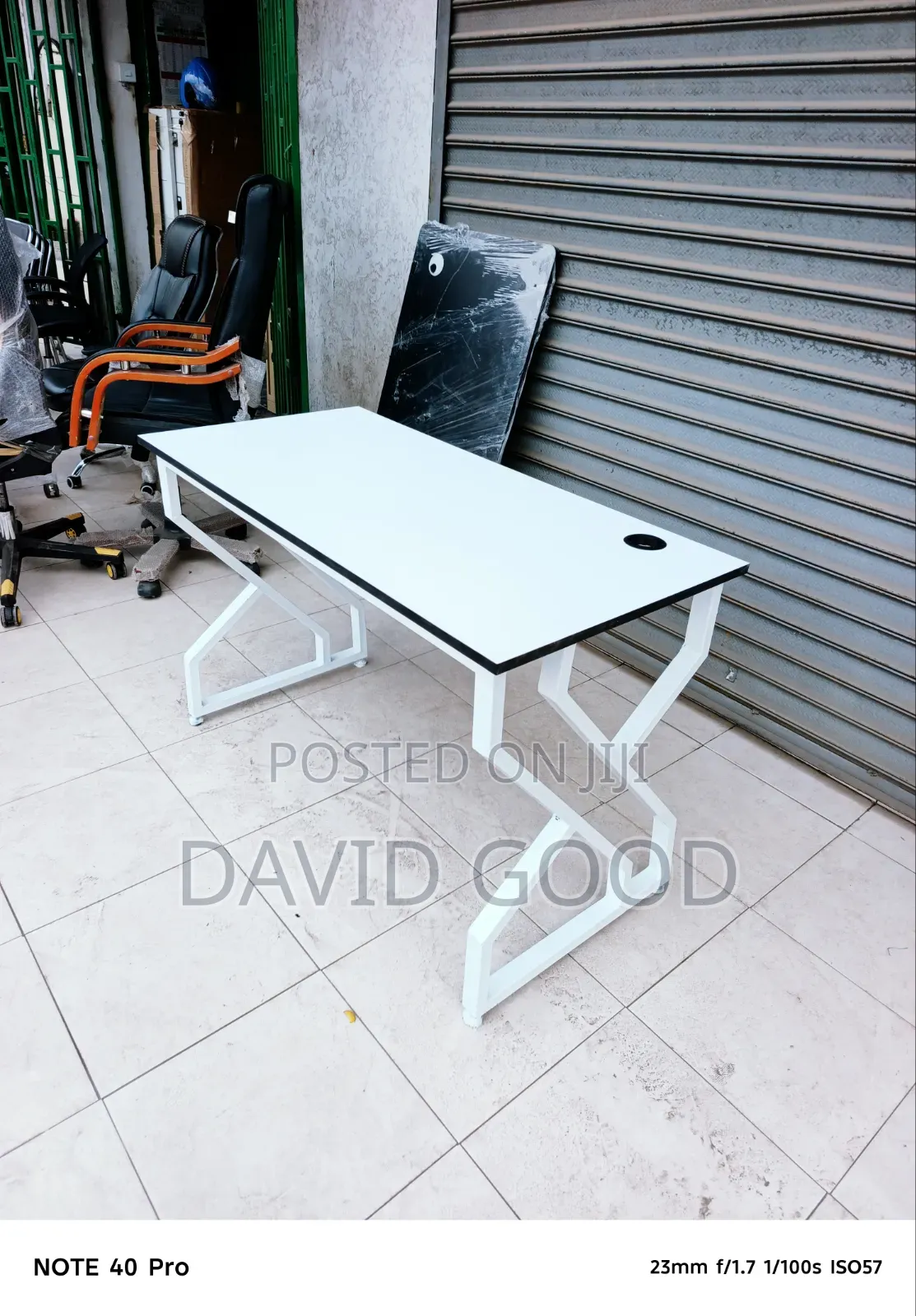 White Double Flame Table