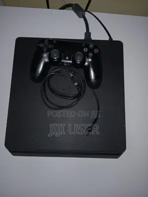 Playstation 4 Ps4 Slim