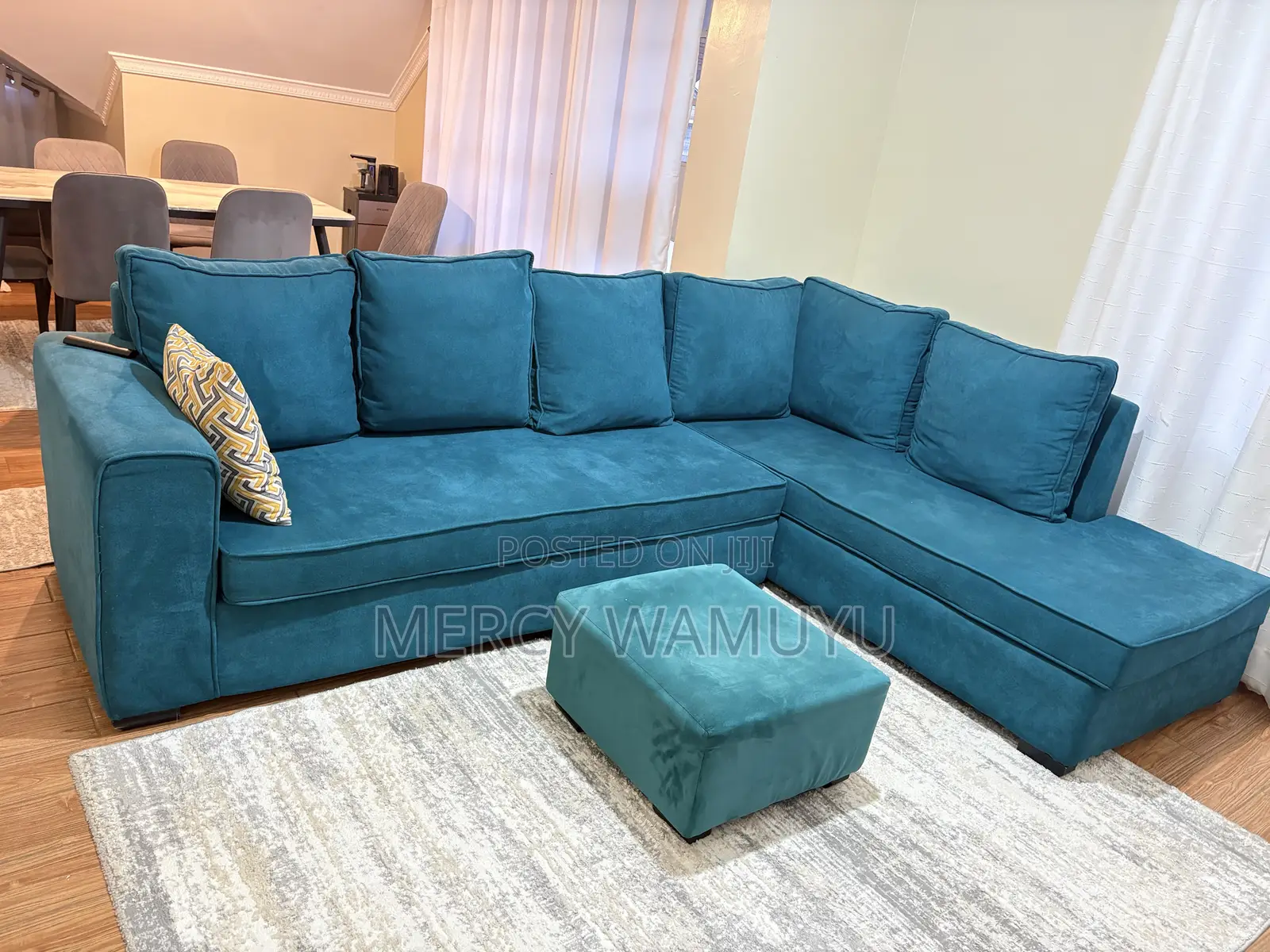 Sectional L Seat
