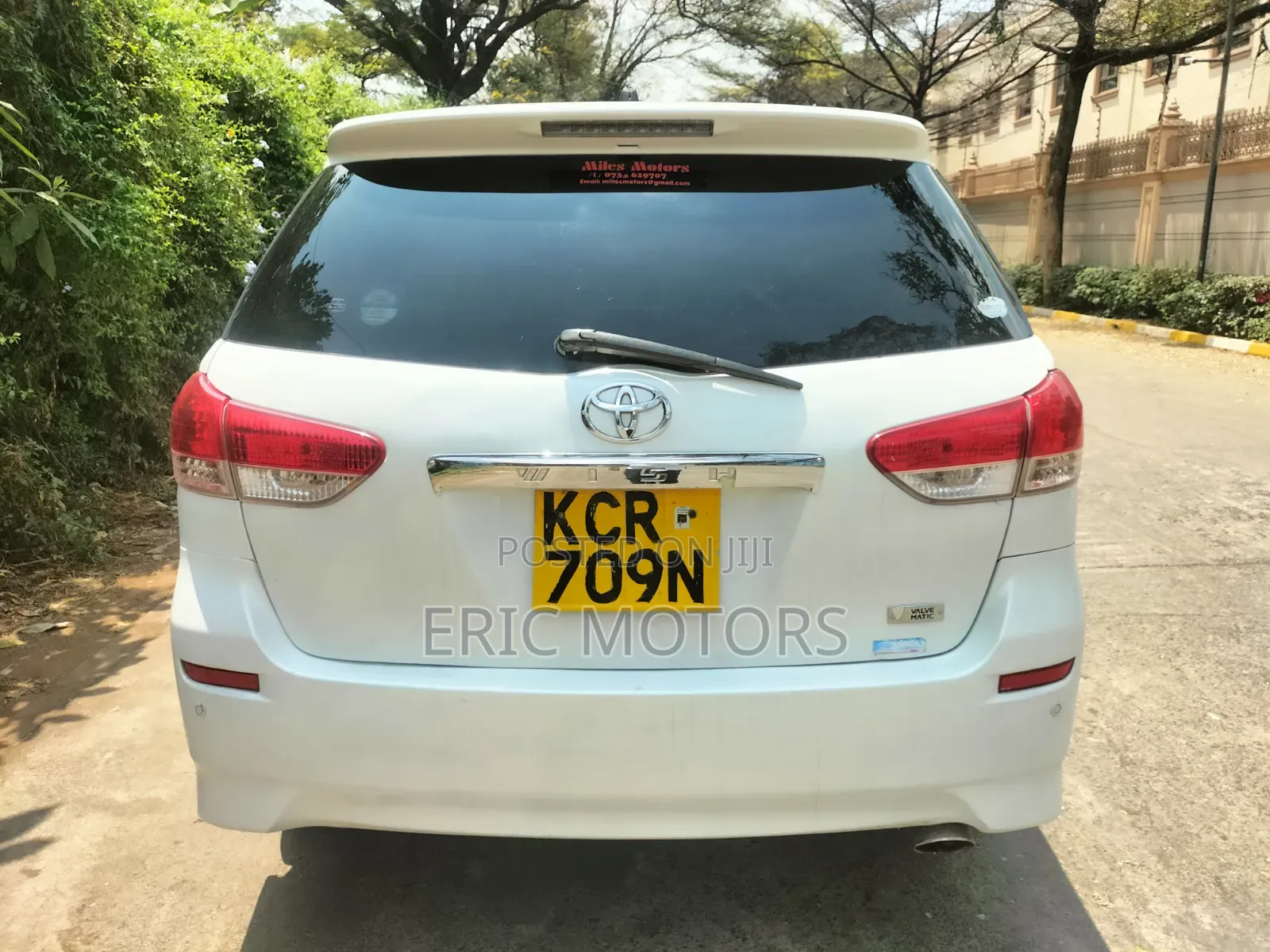 Toyota Wish 2011 White